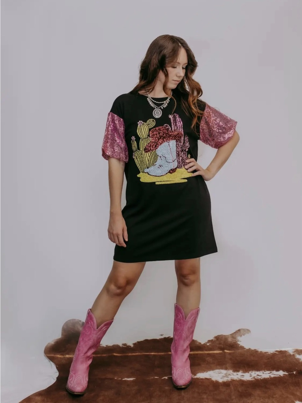 Sequin Sleeve Graphic T-Shirt Dress in Black and Pink